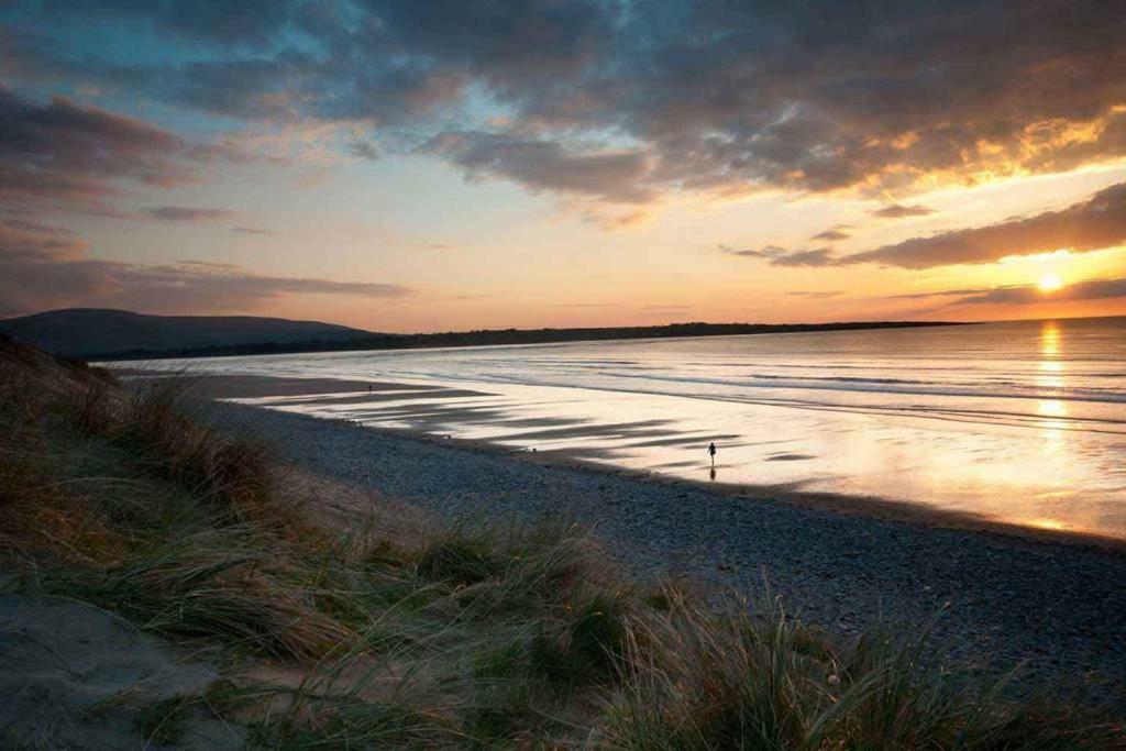 Strandhill Home, One Minute From The Beach And Pubs Kültér fotó